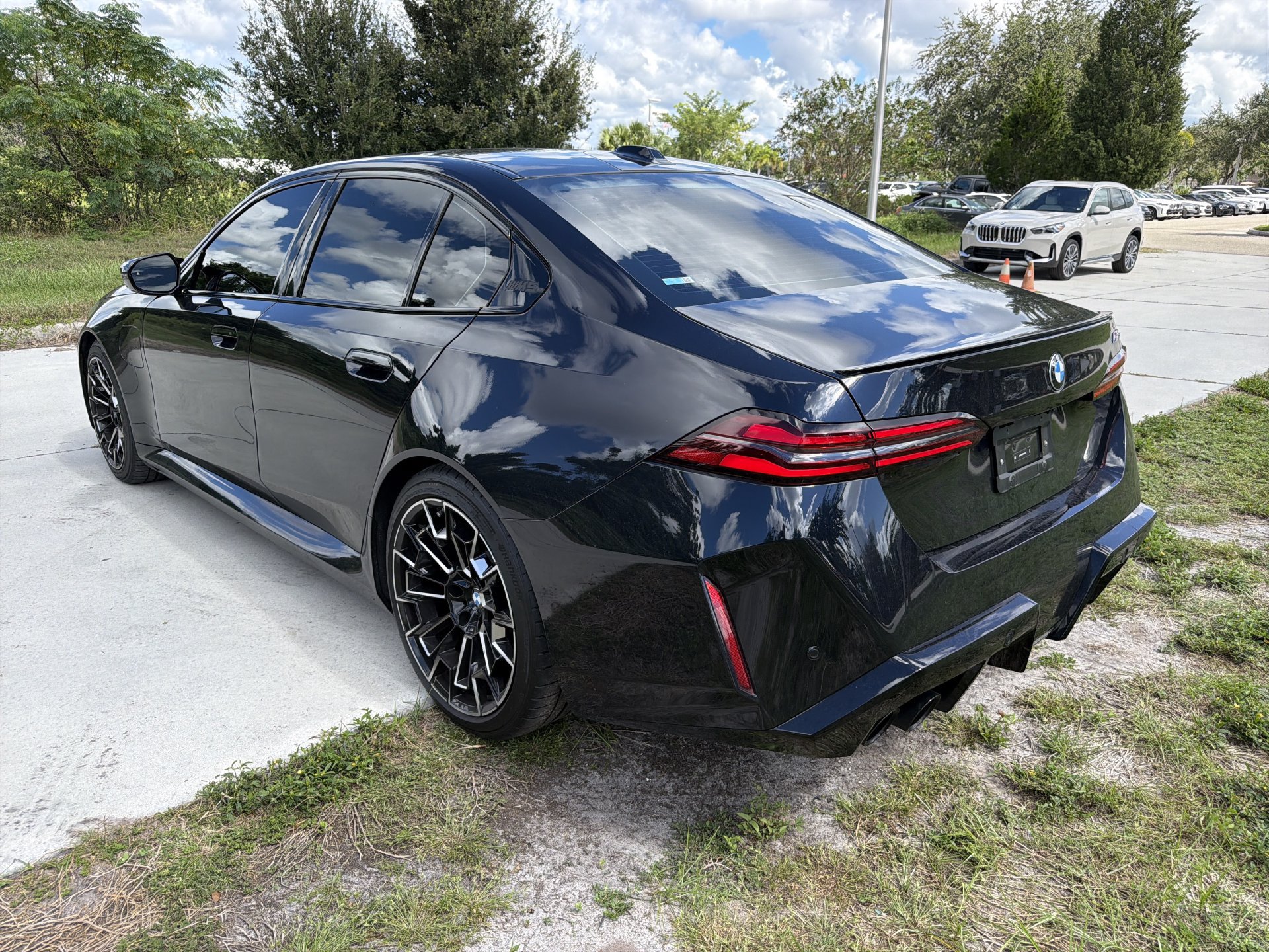 Used 2026 BMW M5 w/ Executive Package AWD/4WD image 6