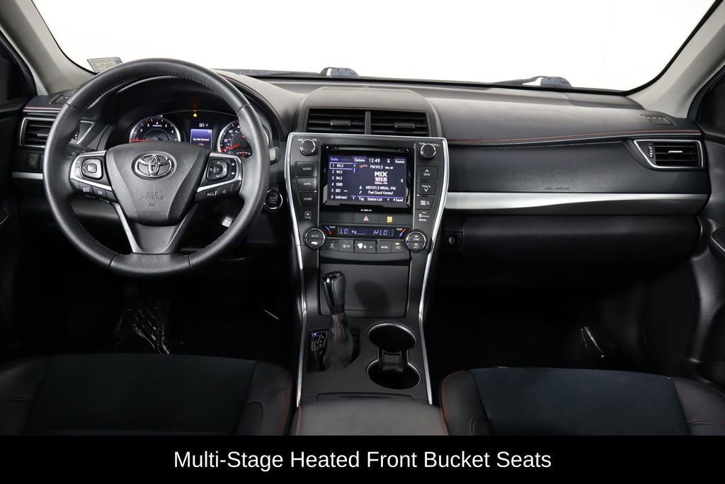 Used 2017 Toyota Camry XSE w/ Moonroof Package image 13