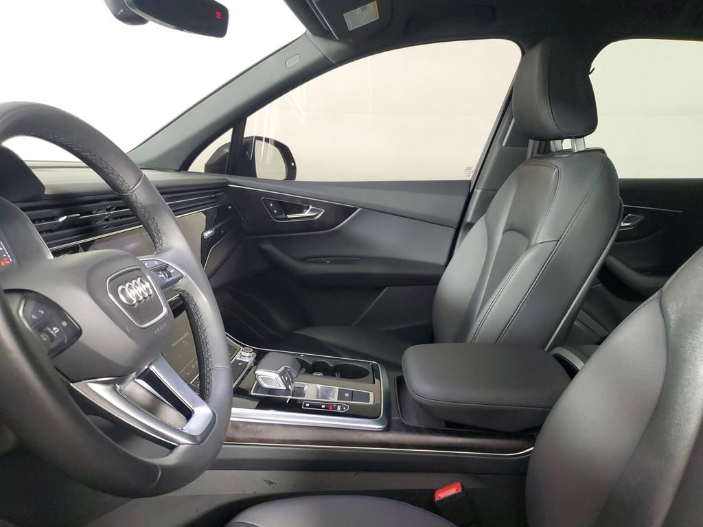 Used 2023 Audi Q7 2.0T Premium w/ Convenience Package image 22