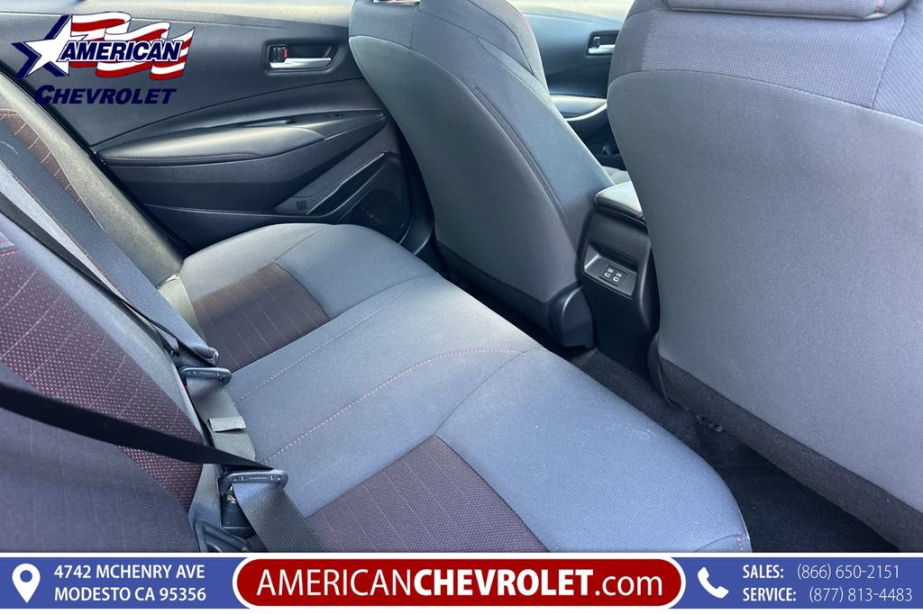 Used 2024 Toyota Corolla SE w/ SE Premium Package FWD image 19