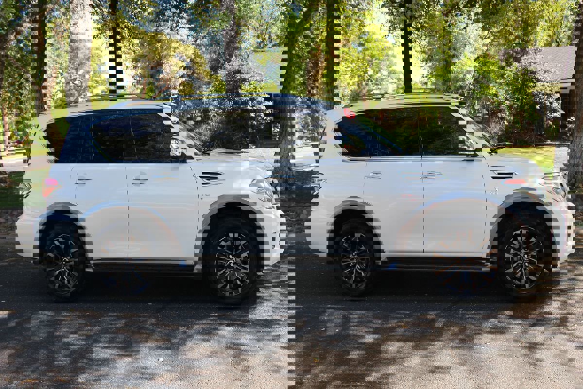 Used 2018 Nissan Armada Platinum w/ Cargo Package image 51