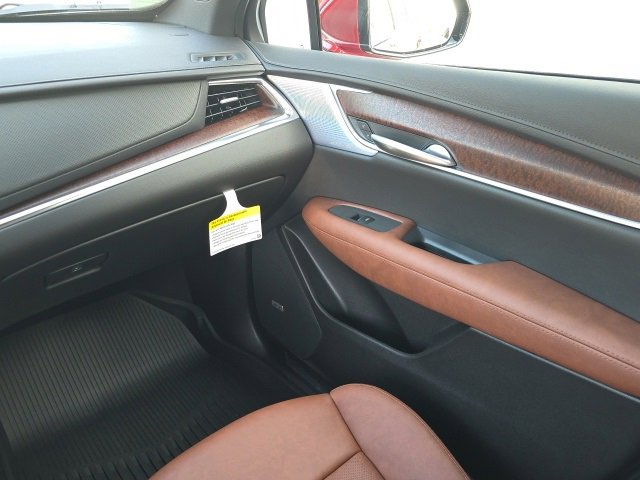 New 2025 Cadillac XT5 Premium Luxury w/ Technology Package image 21