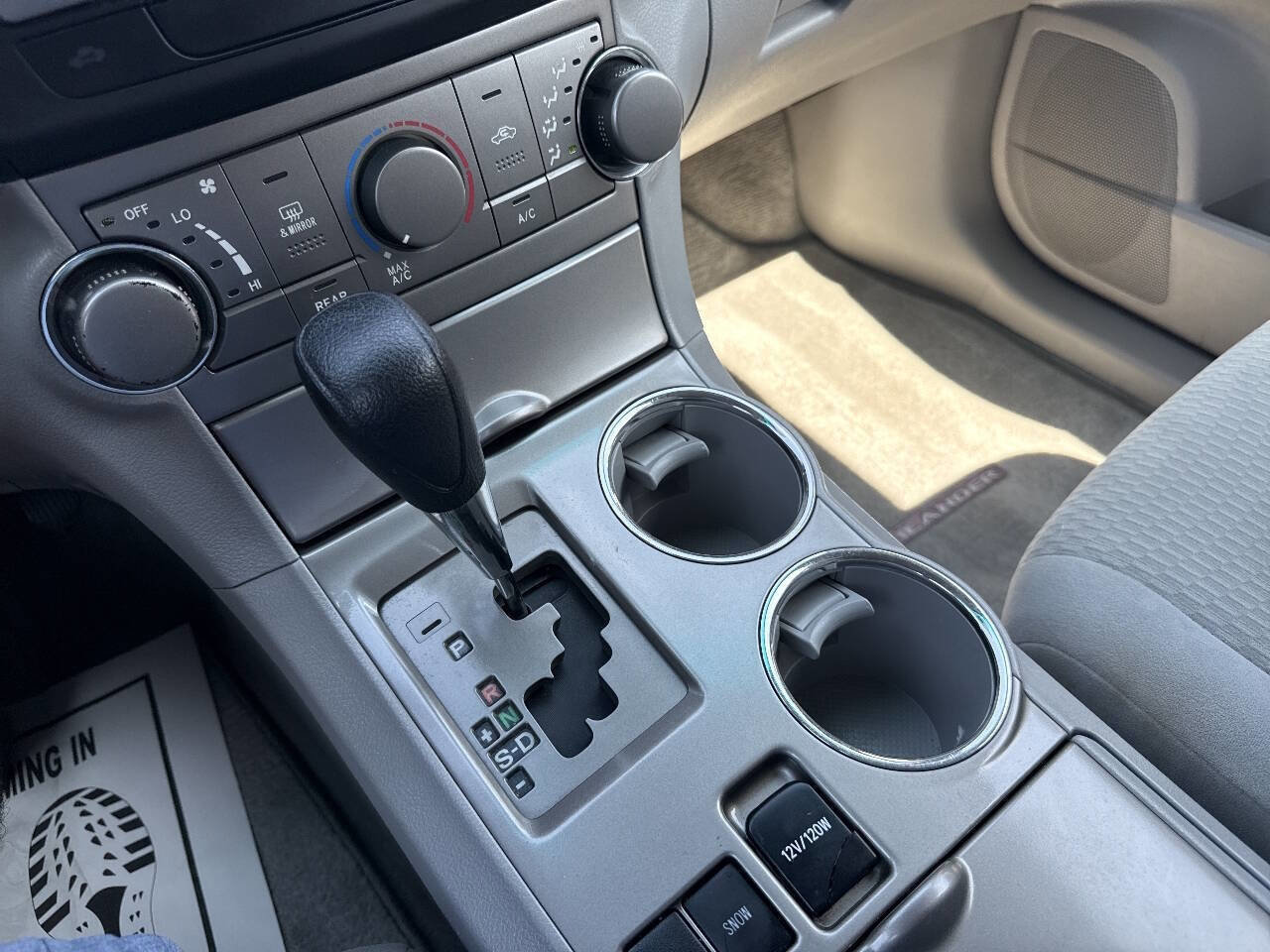 Used 2010 Toyota Highlander 2WD image 40