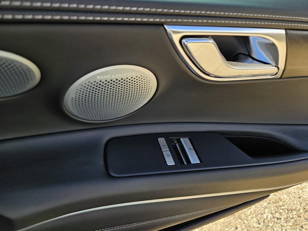 New 2026 Genesis GV80 2.5T Prestige image 10