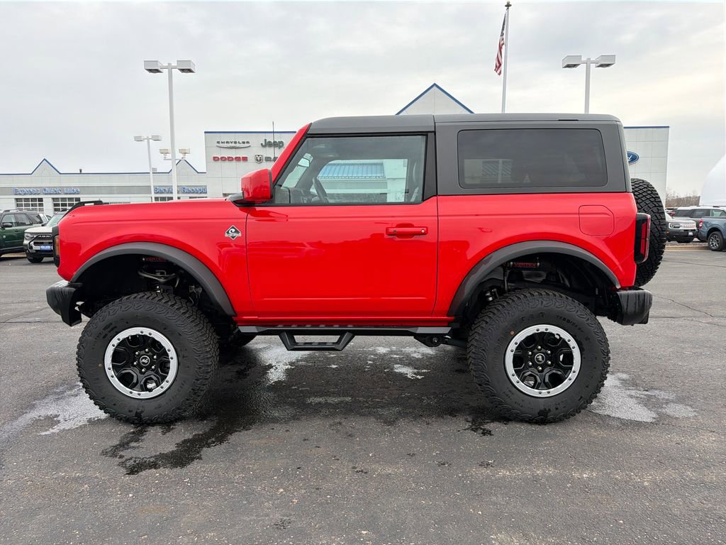 Used 2023 Ford Bronco Outer Banks w/ Sasquatch Package image 2