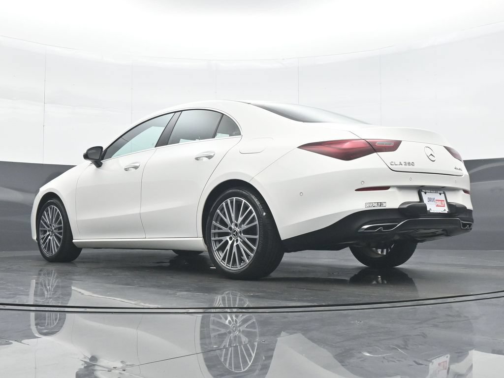 Used 2025 Mercedes-Benz CLA 250 4MATIC image 33