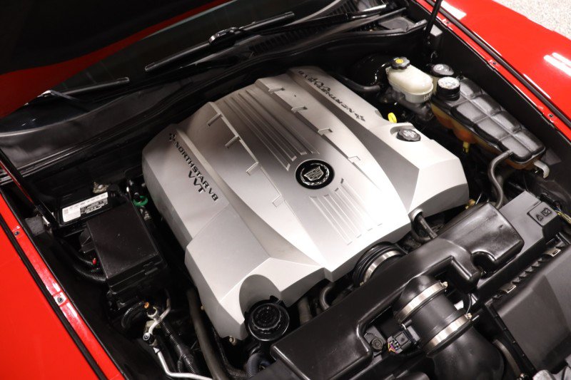 Used 2007 Cadillac XLR RWD image 18