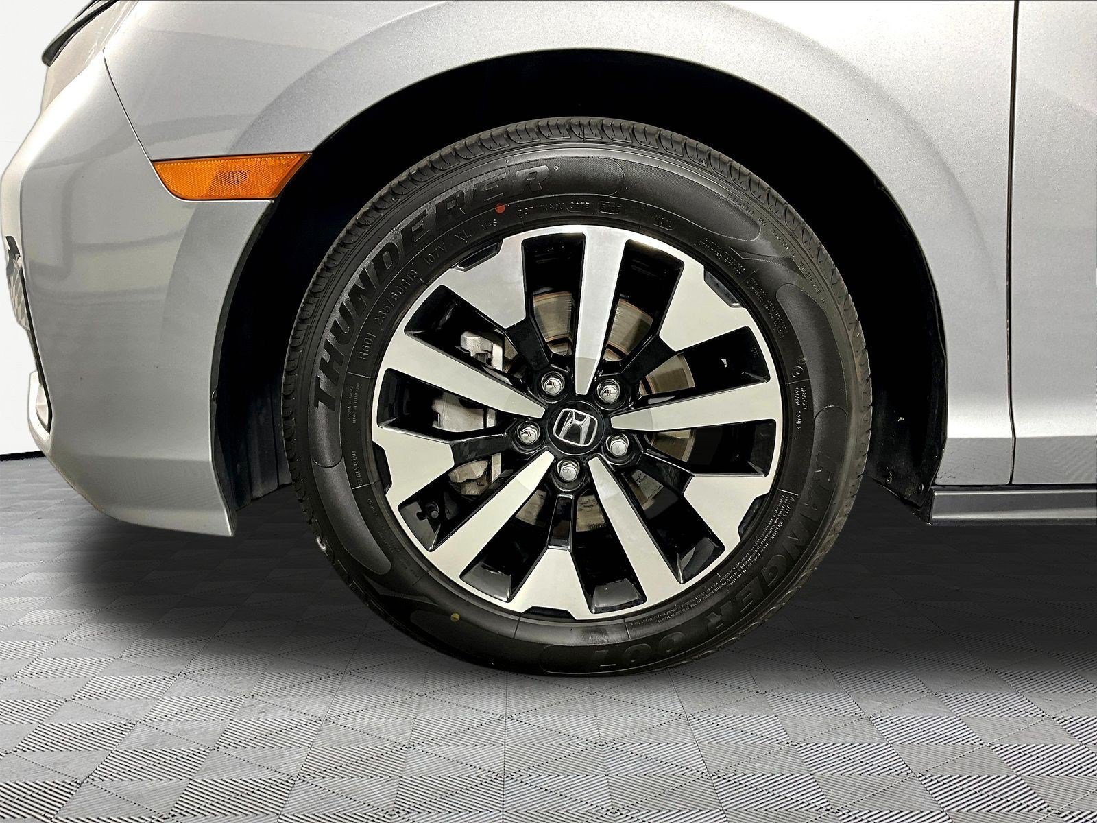 Used 2025 Honda Odyssey EX-L image 35