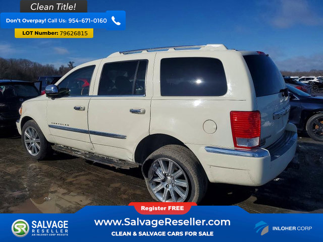Used 2008 Chrysler Aspen Limited RWD image 3