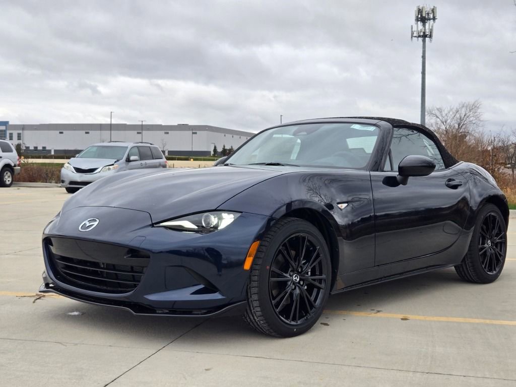 New 2025 MAZDA MX-5 Miata Club w/ Weather Package image 3