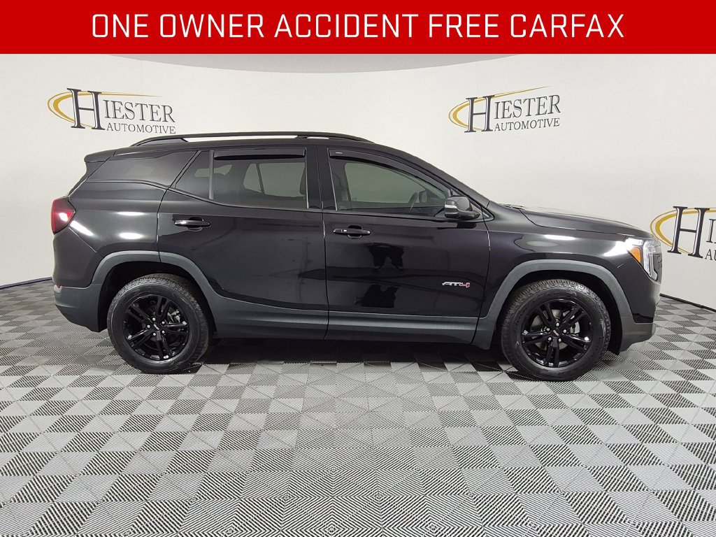 Certified 2022 GMC Terrain AT4 w/ Infotainment Package II AWD/4WD image 3