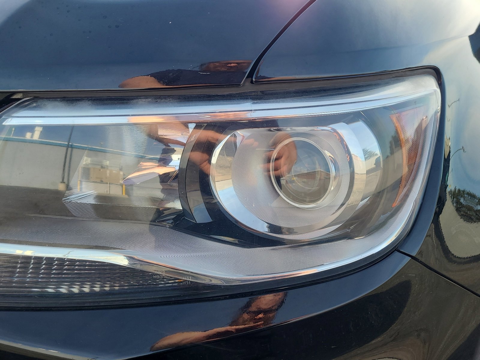 Used 2022 Chevrolet Colorado Z71 w/ Z71 Midnight Edition image 9