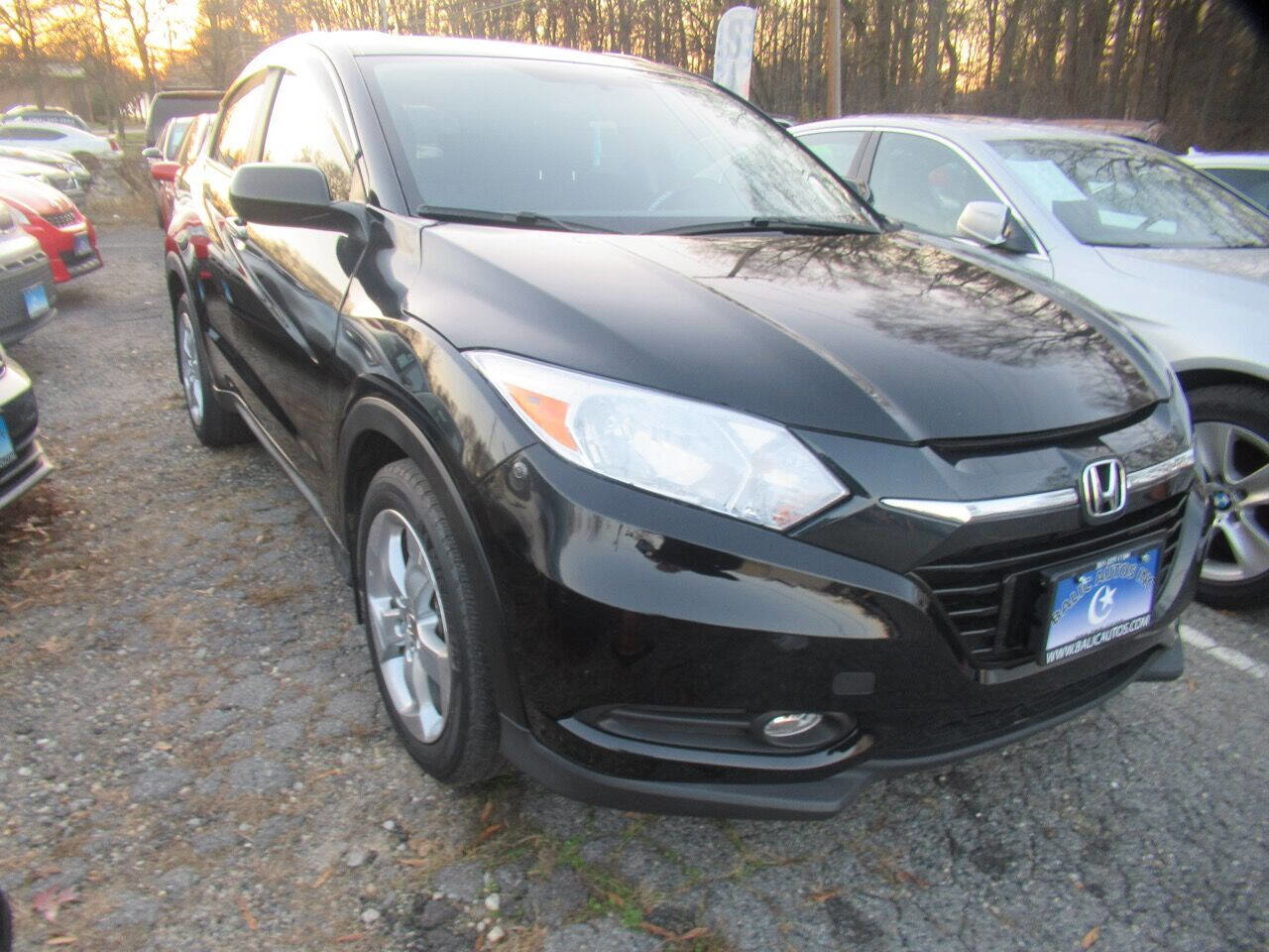 Used 2016 Honda HR-V LX image 3