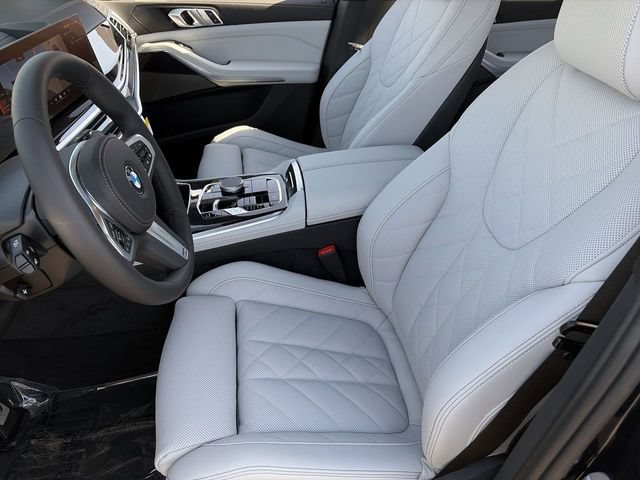 Used 2026 BMW X5 sDrive40i w/ M Sport Package RWD image 19