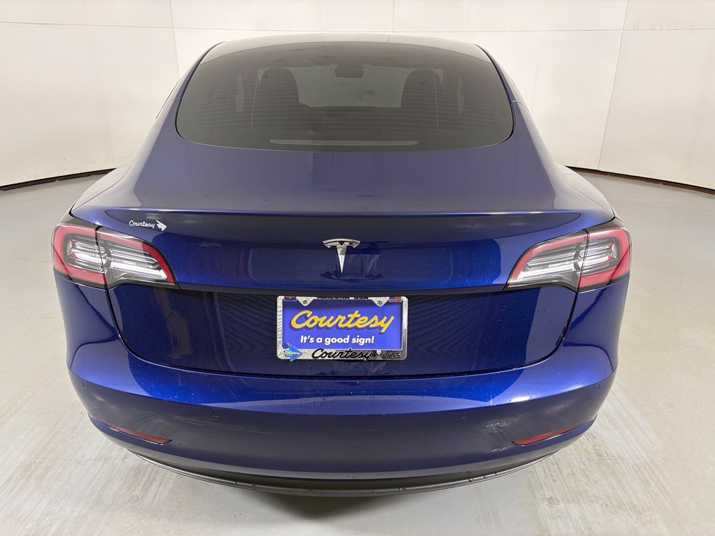 Used 2022 Tesla Model 3 RWD image 7