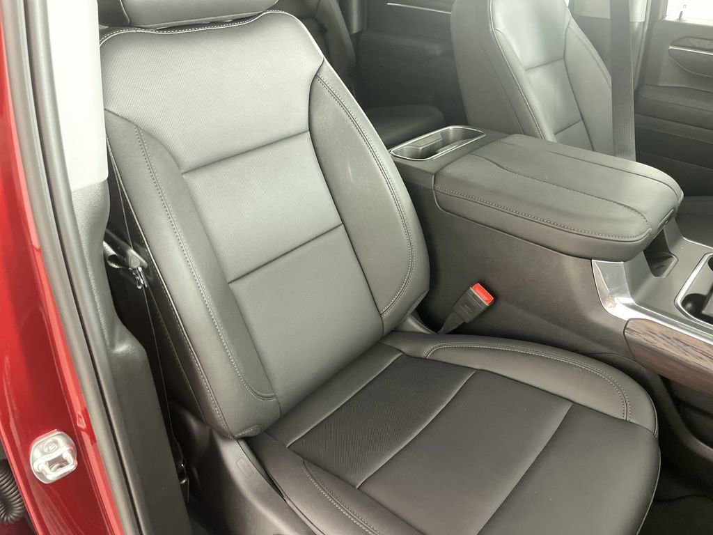 New 2025 GMC Sierra 2500 SLT w/ SLT Premium Package AWD/4WD image 28