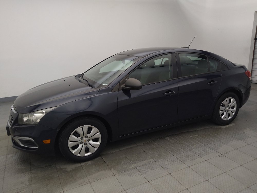 Used 2016 Chevrolet Cruze LS FWD image 2