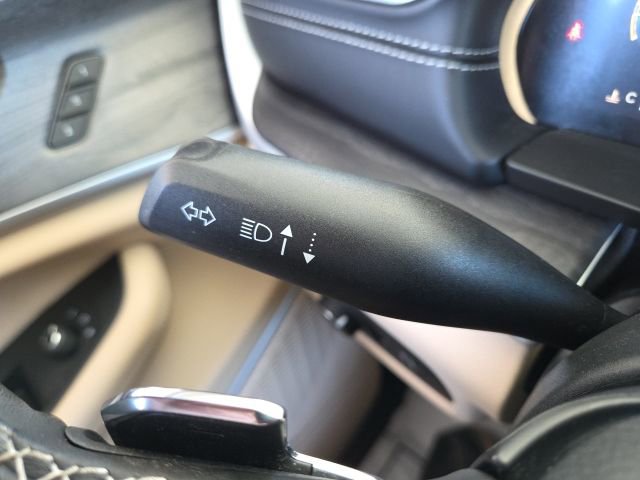 Used 2021 Jeep Grand Cherokee L Limited AWD/4WD image 60