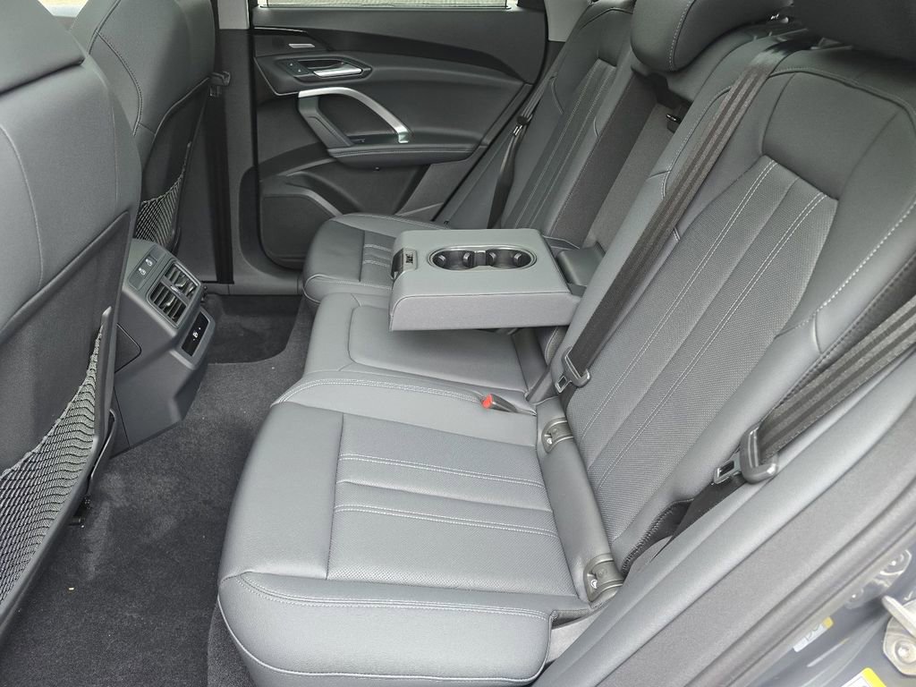 Certified 2025 Audi Q5 Premium w/ Premium Plus AWD/4WD image 35