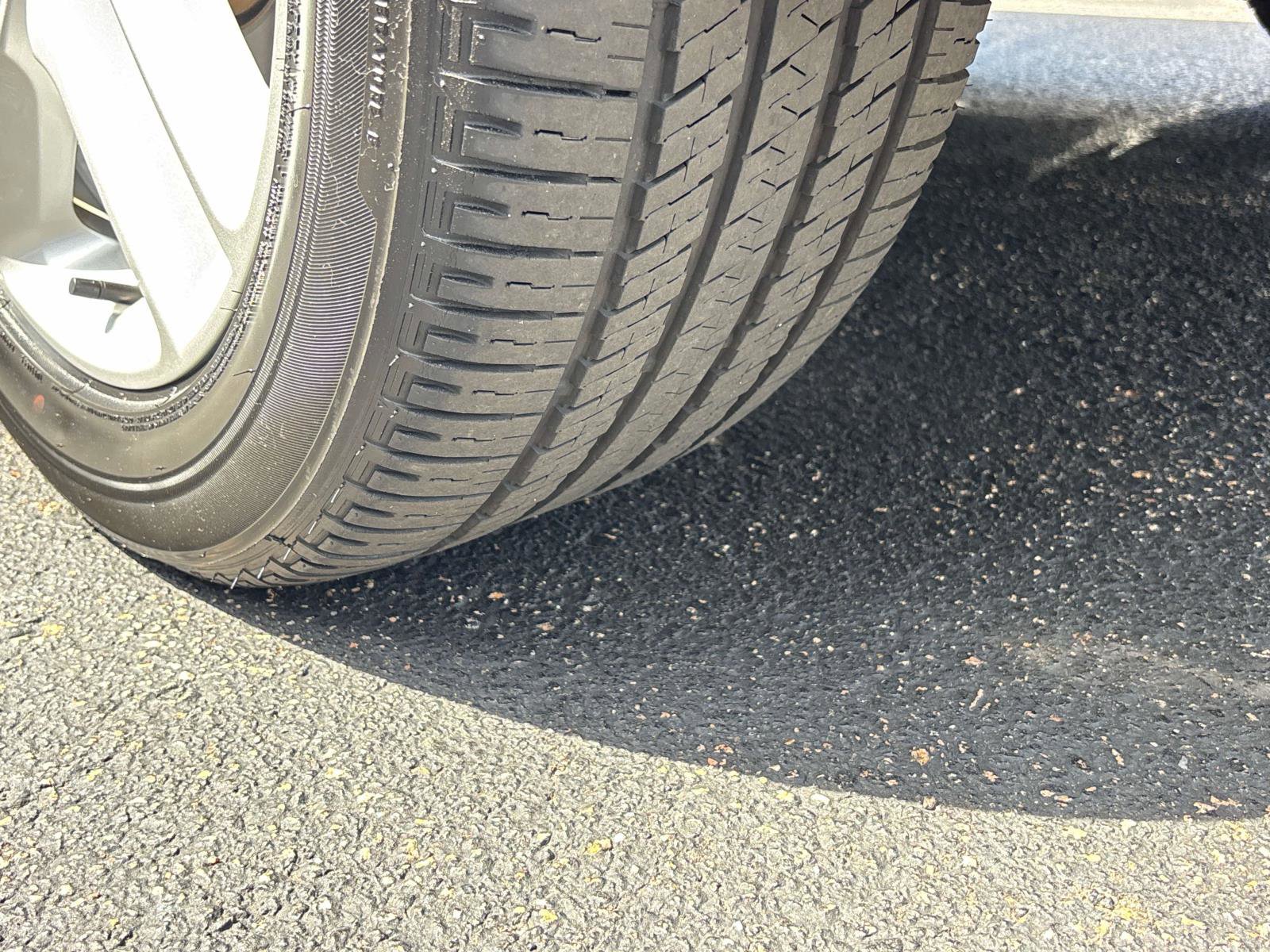 Used 2024 Dodge Durango GT image 31