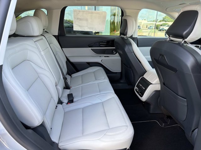 New 2026 Lincoln Nautilus Premier w/ Equipment Group 102A AWD/4WD image 22