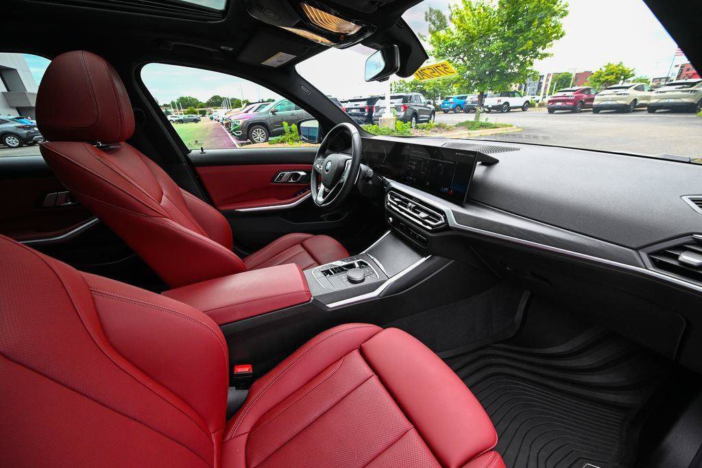 Used 2023 BMW 330i xDrive Sedan w/ Premium Package AWD/4WD image 23