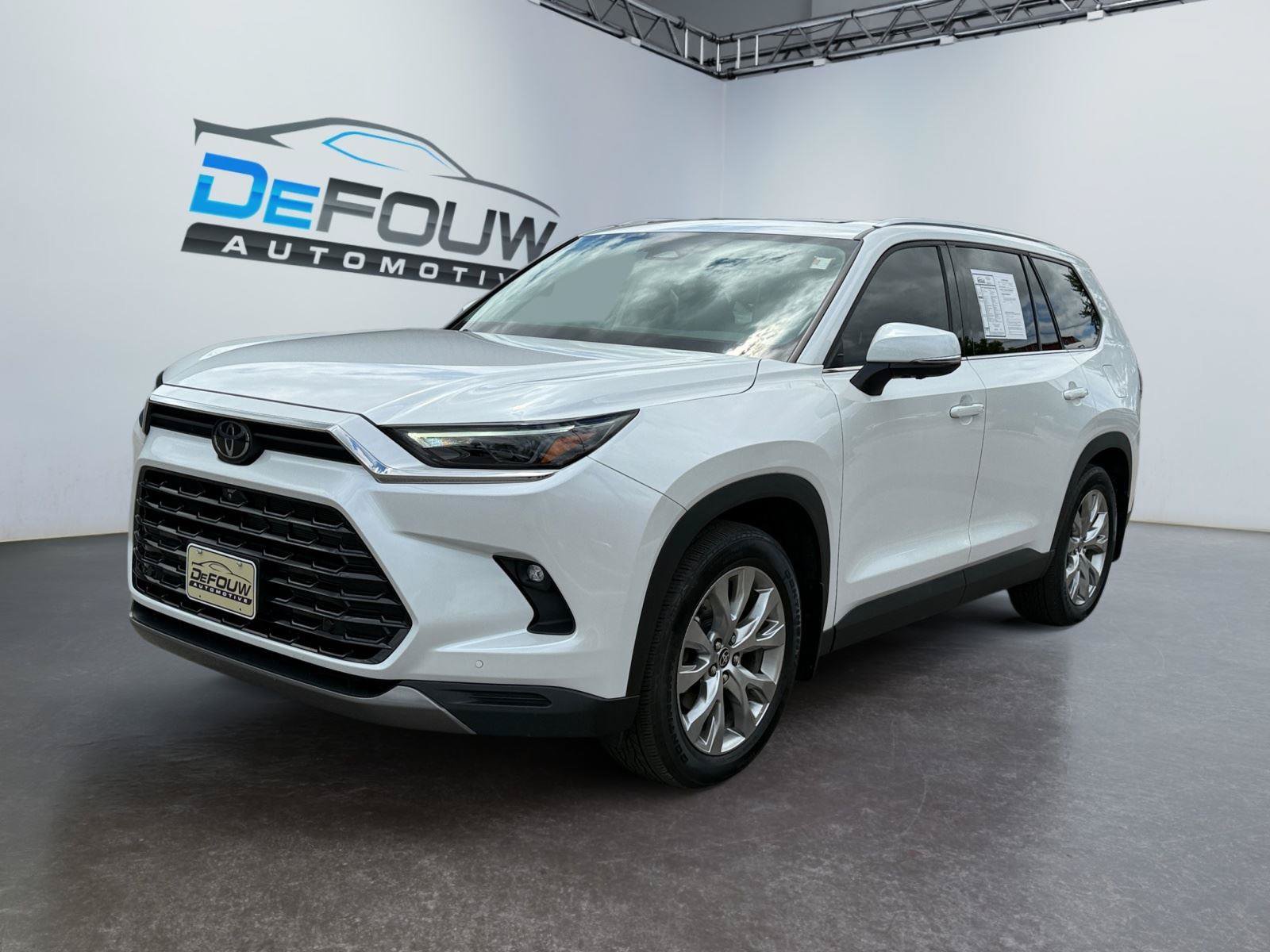 Used 2025 Toyota Grand Highlander AWD Hybrid image 7