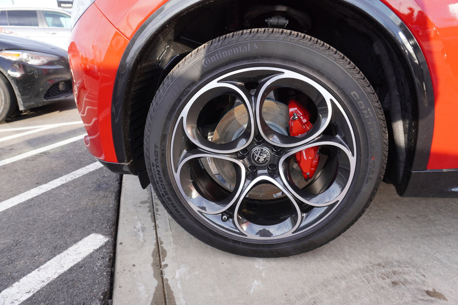 New 2025 Alfa Romeo Stelvio Sprint w/ Veloce Package image 3