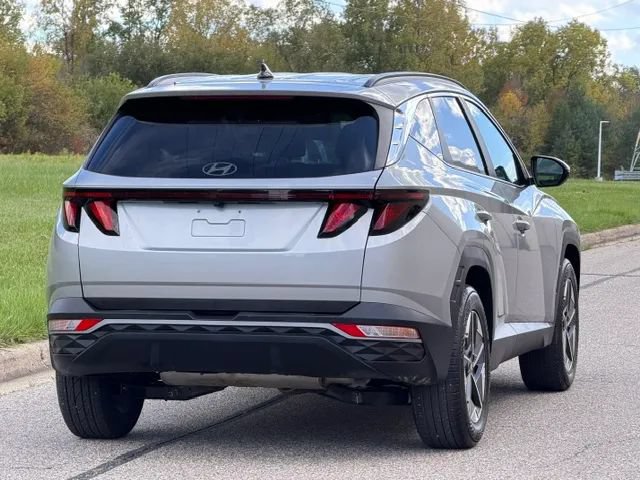 Used 2025 Hyundai Tucson SEL FWD image 15