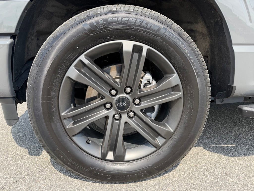 Used 2021 Ford F150 XLT w/ Equipment Group 302A High AWD/4WD image 10