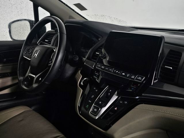 Used 2023 Honda Odyssey Elite image 10