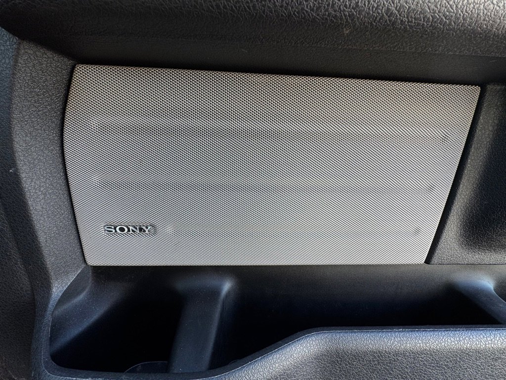 Used 2014 Ford F150 King Ranch w/ King Ranch Luxury Package image 34