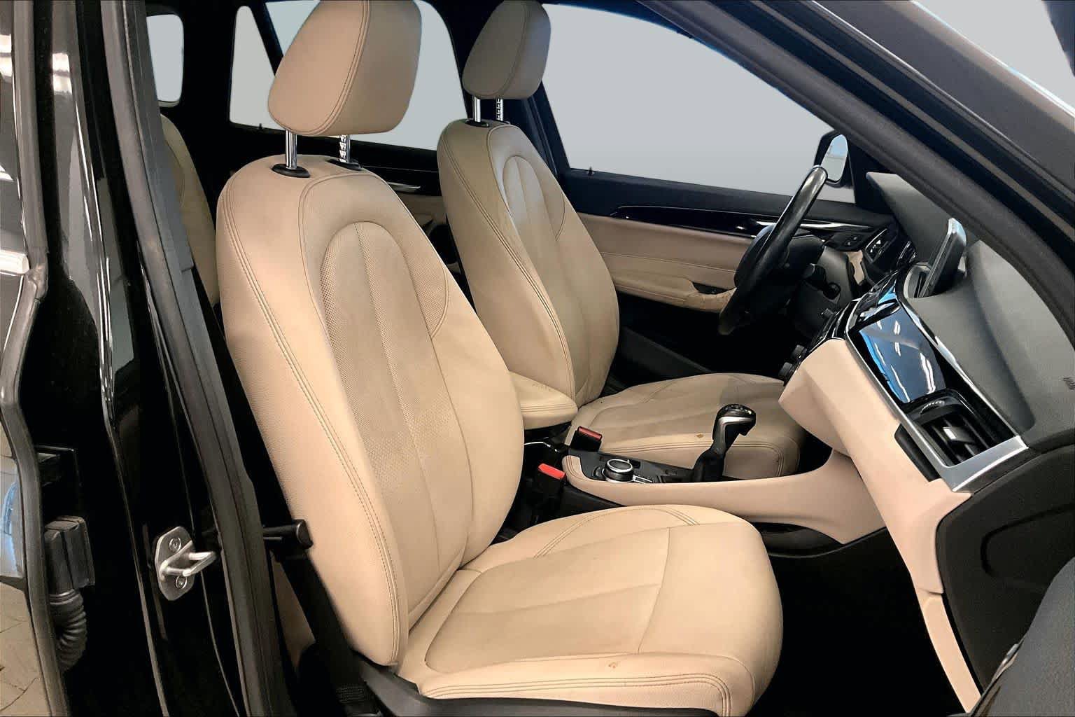 Used 2019 BMW X1 sDrive28i w/ Convenience Package FWD image 8