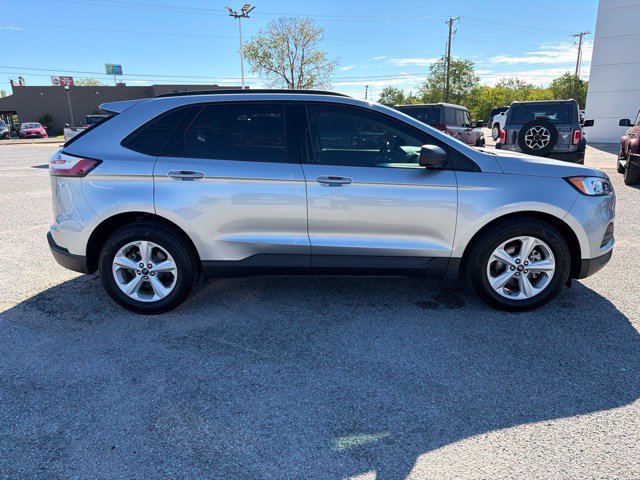 Certified 2020 Ford Edge SE FWD image 4