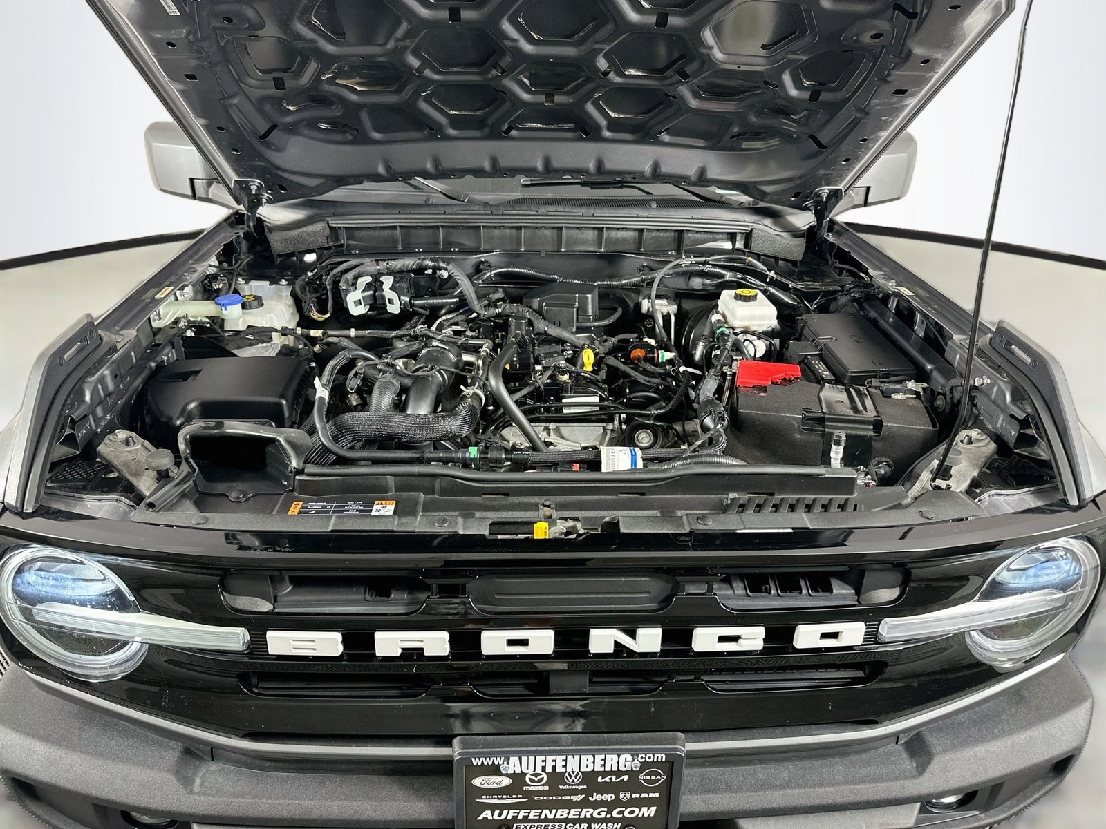 Used 2021 Ford Bronco Outer Banks AWD/4WD image 29