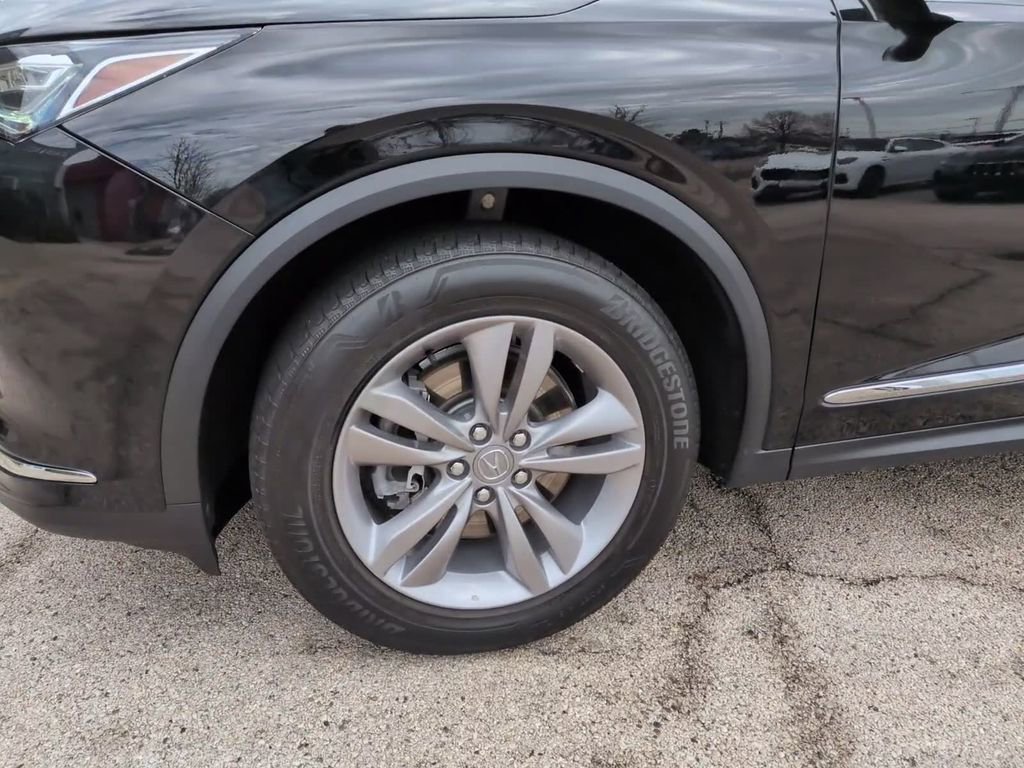 Used 2023 Acura MDX SH-AWD image 16