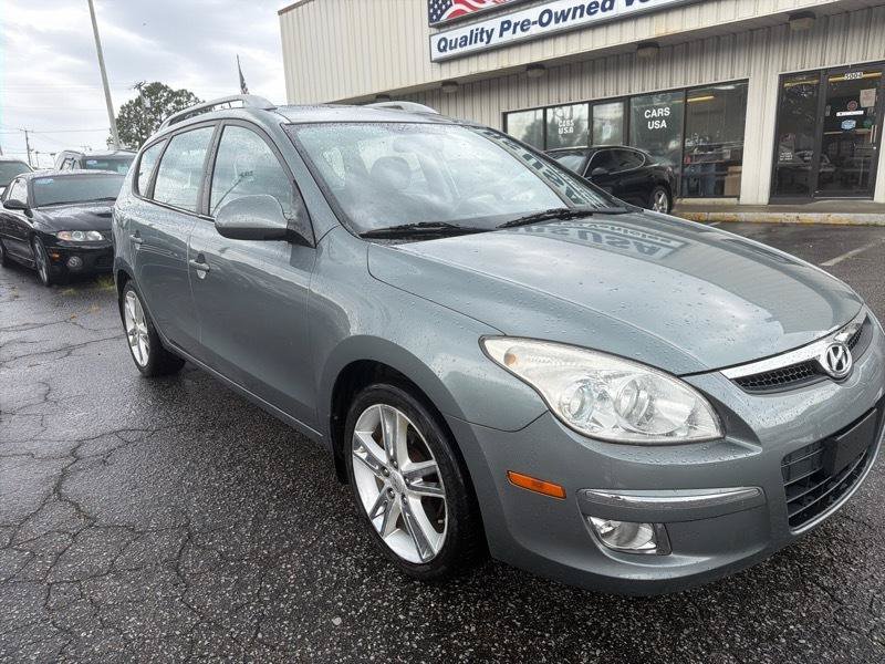 Used 2011 Hyundai Elantra FWD image 2