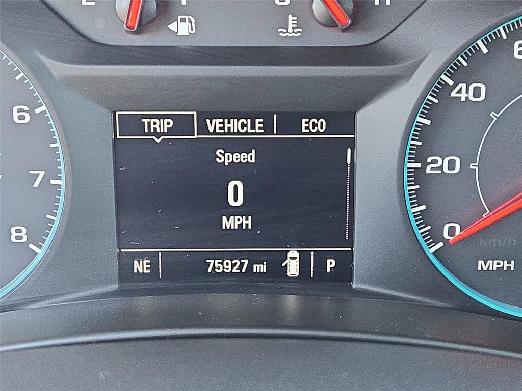 Used 2021 Chevrolet Equinox LS w/ LS Convenience Package FWD image 4