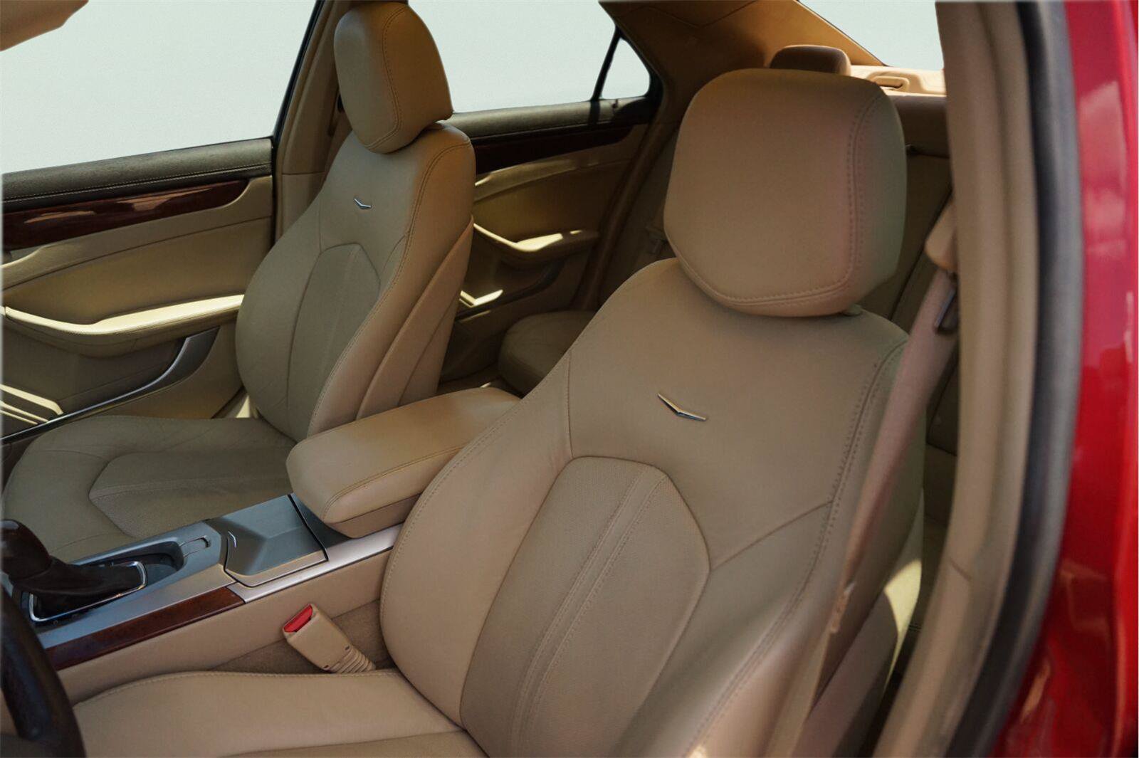 Used 2012 Cadillac CTS Premium RWD image 10