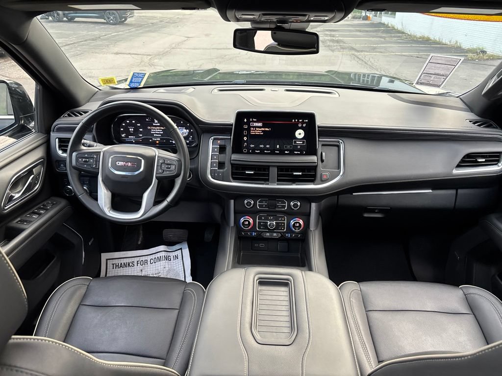 Used 2023 GMC Yukon SLT w/ SLT Luxury Package AWD/4WD image 15