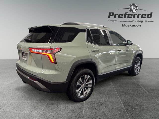 Used 2025 Chevrolet Equinox LT AWD/4WD image 17