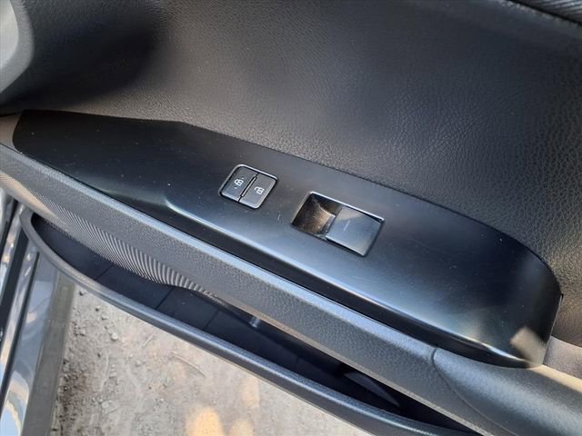 Used 2025 Toyota Camry LE FWD image 27