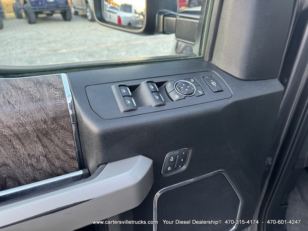 Used 2019 Ford F350 Lariat AWD/4WD image 12