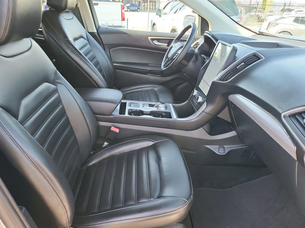Used 2021 Ford Edge SEL FWD image 19