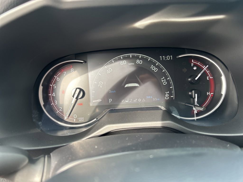 New 2025 Toyota RAV4 LE image 8