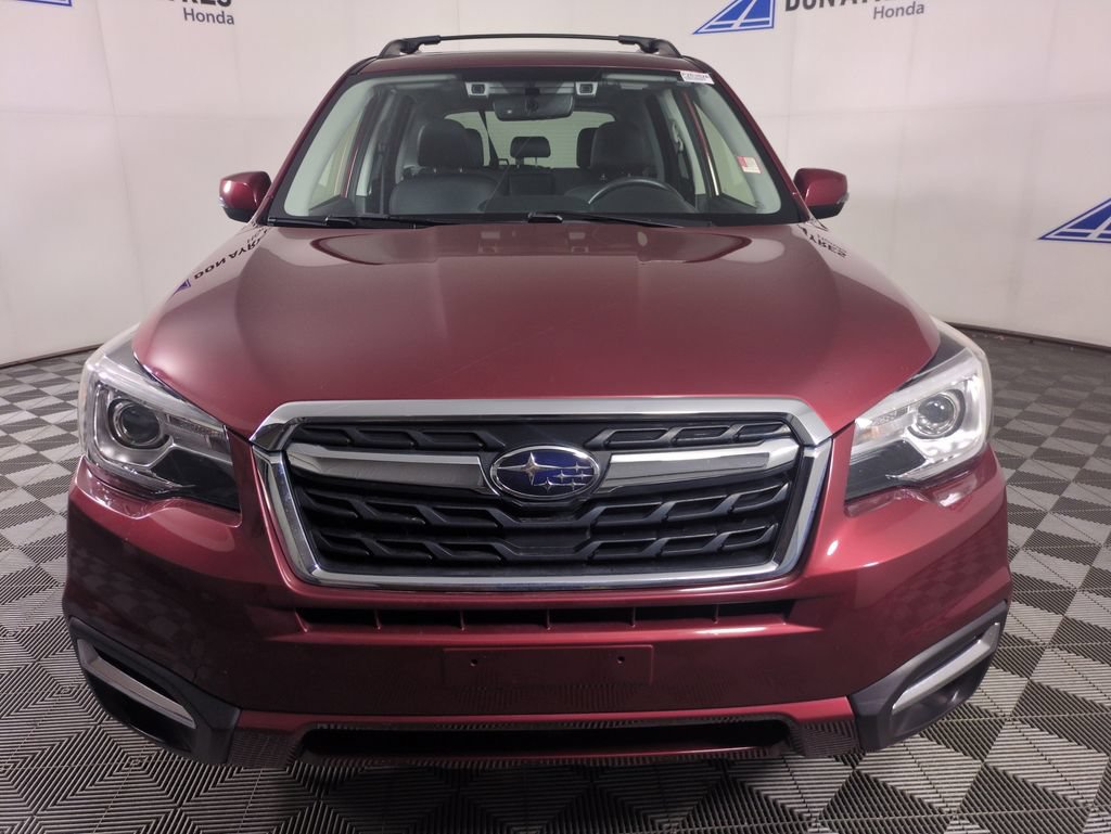 Used 2018 Subaru Forester 2.5i Touring AWD/4WD image 8