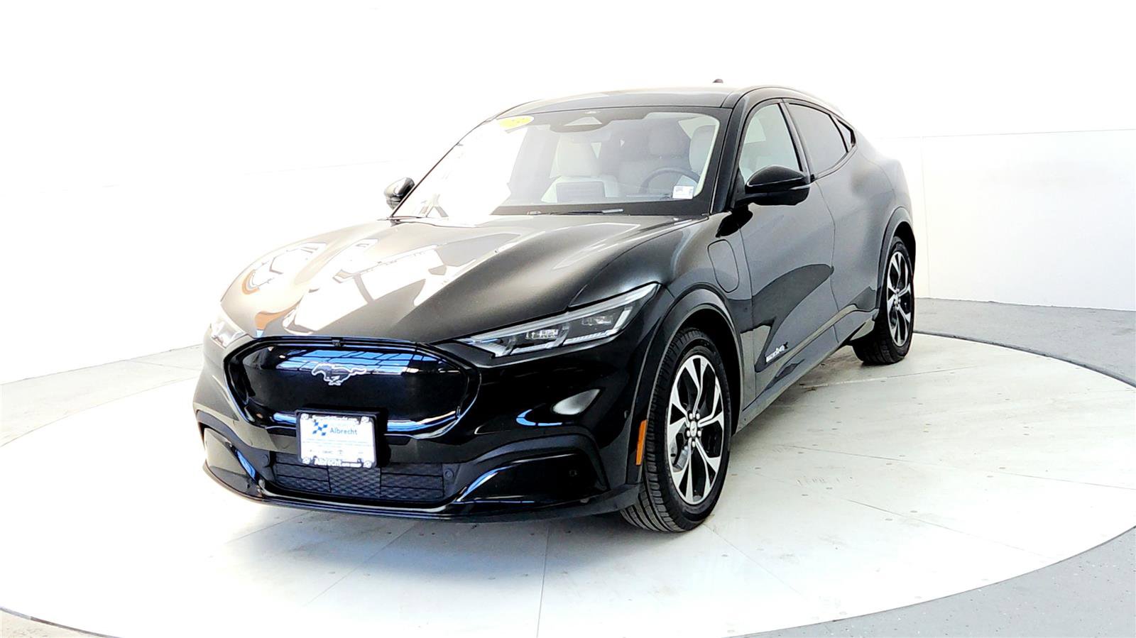 Used 2023 Ford Mustang Mach-E Premium image 2