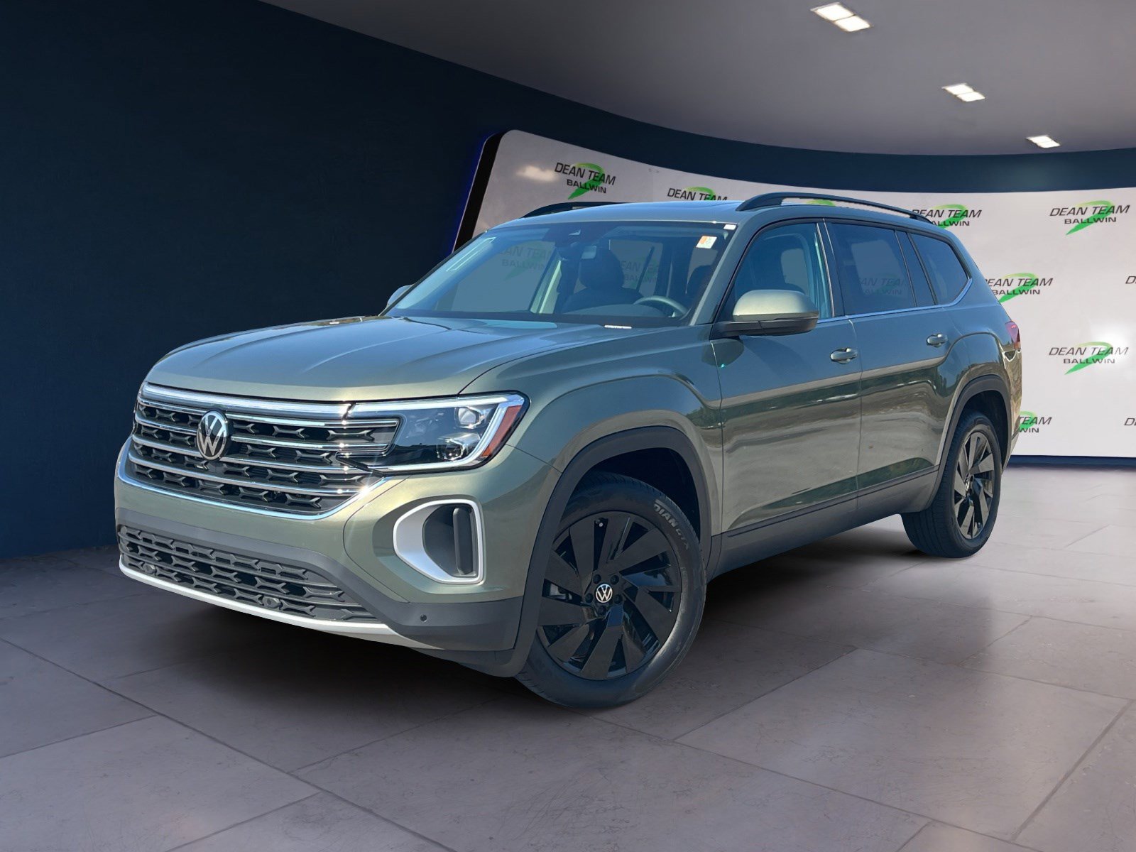 New 2026 Volkswagen Atlas SE image 3