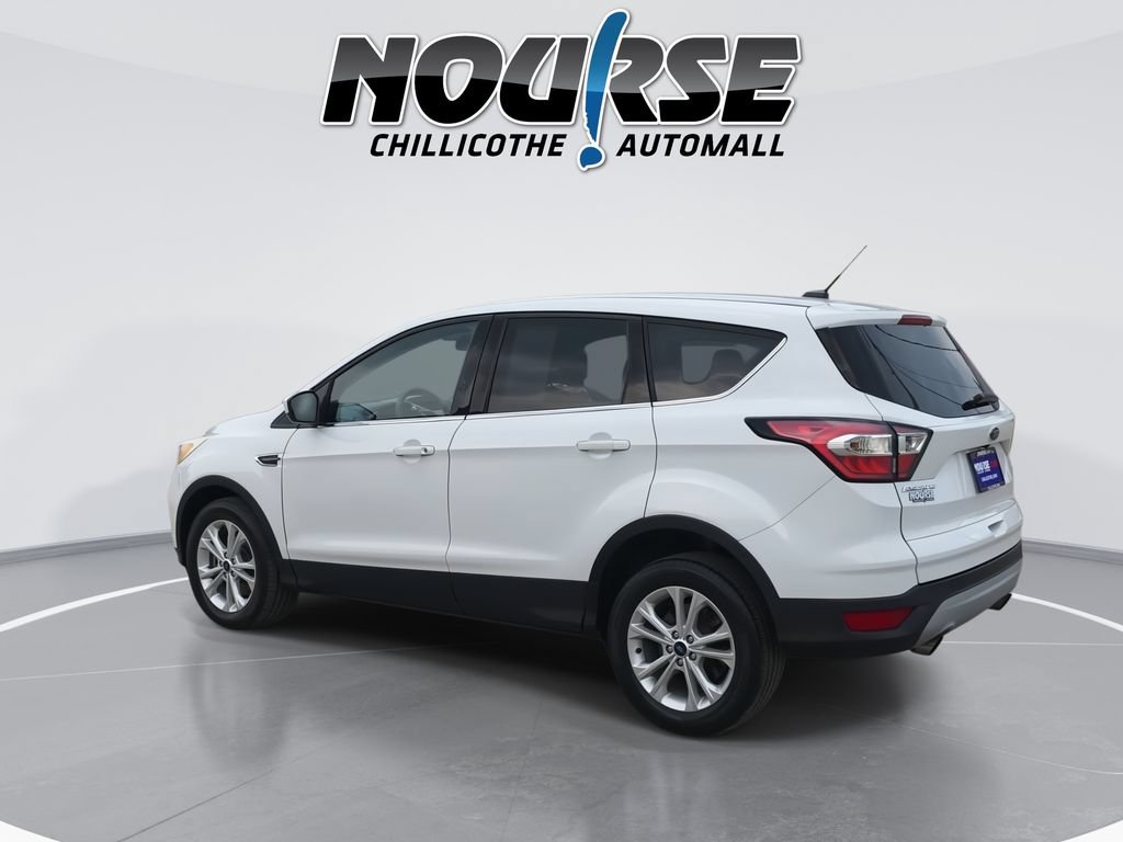 Used 2017 Ford Escape SE AWD/4WD image 6
