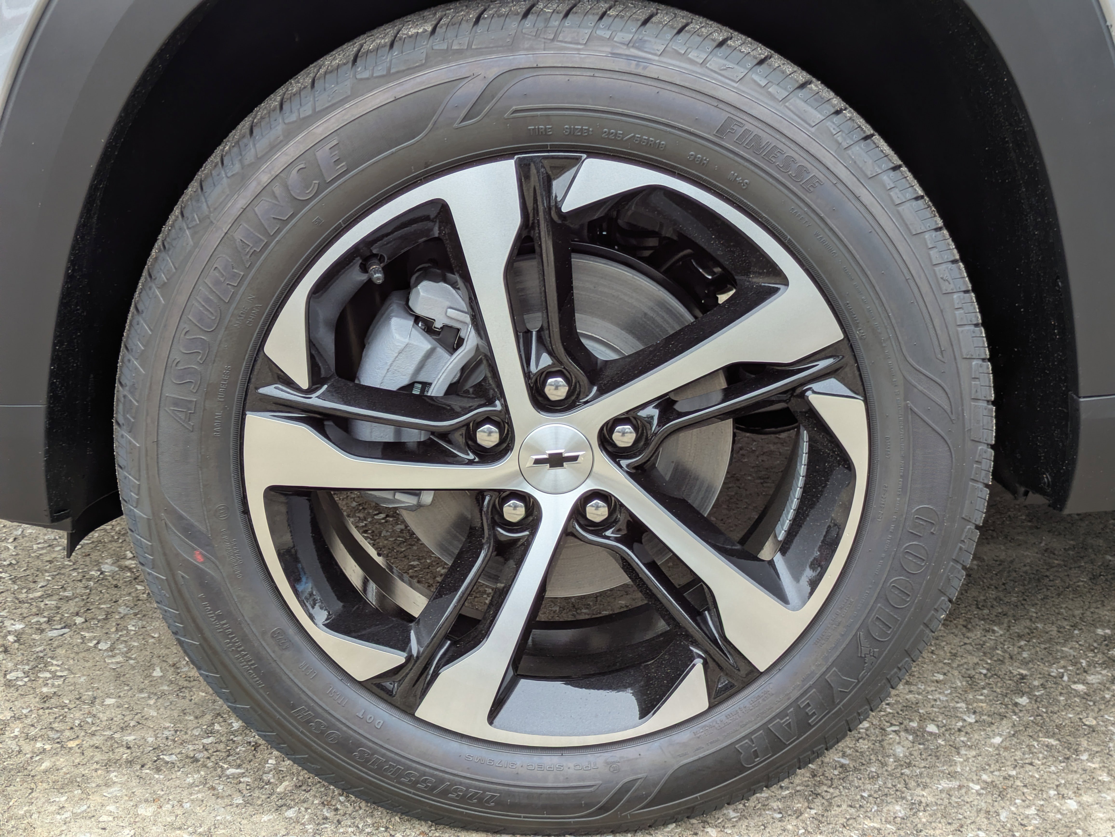 New 2026 Chevrolet Trax RS w/ Driver Confidence Package image 30